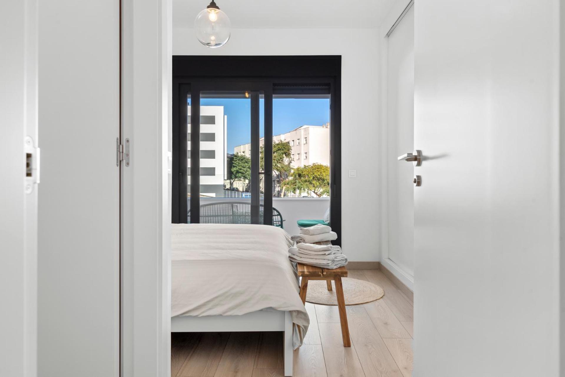 Beautiful 2-Bedroom Apartment Near Center And Beach Estepona Bagian luar foto